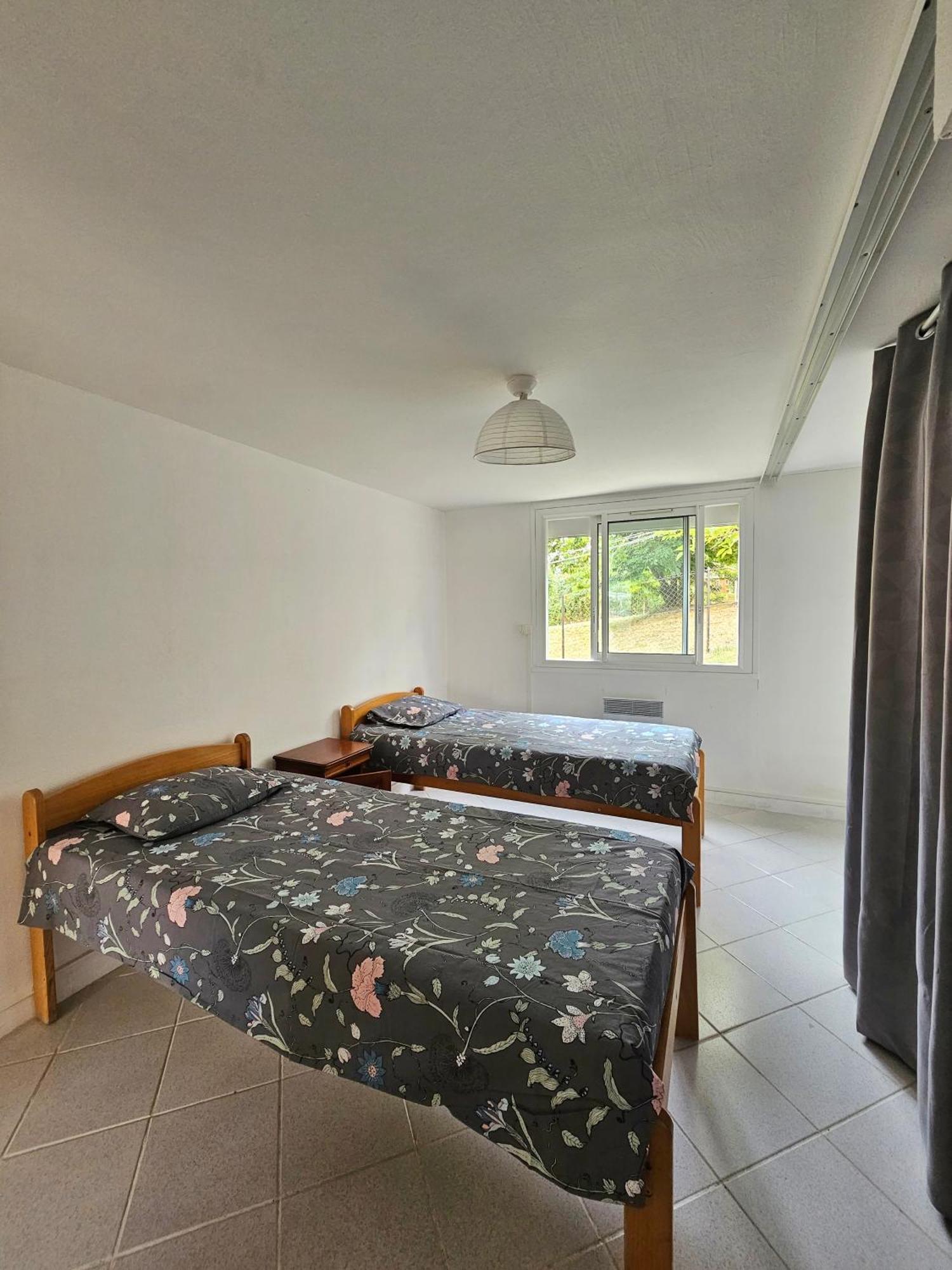 Appartement Lumineux Et Calme En Rez-De-Jardin Castanet-Tolosan Exterior foto